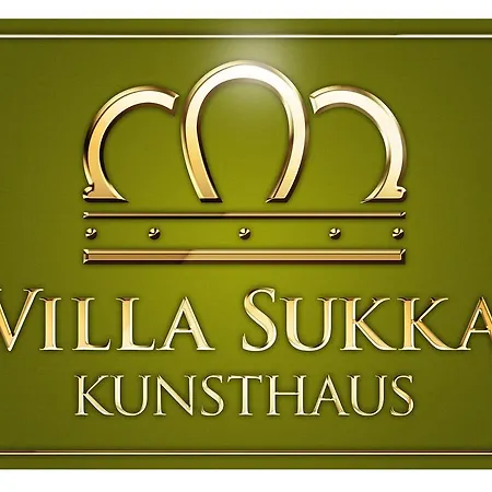 Sukka Apartment *
